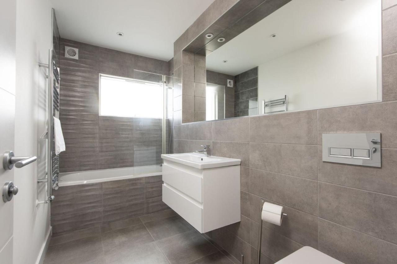 No.1 Quay Court Villa Newquay  Exterior photo